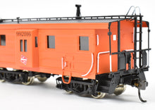 Load image into Gallery viewer, HO Brass OMI - Overland Models, Inc. MILW - Milwaukee Road Bay Window Caboose w/ Drop Center Trucks CP No. 992016

