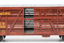 Load image into Gallery viewer, Gauge 1 - 1:32nd Scale Brass Row &amp; Company UP - Union Pacific S-40-12 Stock Car, Circa 1950 Factory Painted Boxcar Red No. 46994D
