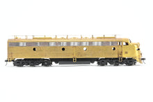 Load image into Gallery viewer, O Brass OMI - Overland Models, Inc PRR - Pennsylvania Railroad EMD E8A with Antenna RUNS POORLY AS-IS
