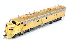 Load image into Gallery viewer, O Brass OMI - Overland Models, Inc PRR - Pennsylvania Railroad EMD E8A with Antenna RUNS POORLY AS-IS
