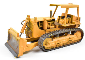 HO CON OMI - Overland Models, Inc. D8 Bulldozer Set of Two Factory Painted Pewter Yellow