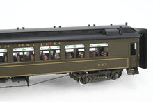 Load image into Gallery viewer, HO Brass W&amp;R Enterprises NP - Northern Pacific First Class Coach Version 1 Factory Painted Pullman Green No. 937
