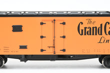 Load image into Gallery viewer, Gauge 1 - 1:32nd Scale Brass Row &amp; Company ATSF - Santa Fe SFRD RR-27/33 Refrigerator Car, Factory Painted "Grand Canyon" No. 34796
