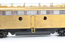 Load image into Gallery viewer, O Brass OMI - Overland Models, Inc PRR - Pennsylvania Railroad EMD E8A with Antenna RUNS POORLY AS-IS
