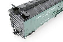 Load image into Gallery viewer, O Brass PSC - Precision Scale Co. REA - Railway Express Agency 50&#39; Ice Reefer Custom Painted No. 6435
