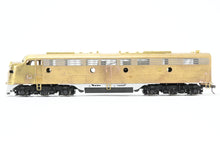Load image into Gallery viewer, O Brass OMI - Overland Models, Inc Various Roads EMD E8/9A Without Dynamic Brakes DOES NOT RUN AS-IS
