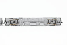 Load image into Gallery viewer, N Kato ATSF - Santa Fe 8-Car Corrugated Side Passenger Set NO BOX
