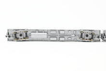 Load image into Gallery viewer, N Kato ATSF - Santa Fe 8-Car Corrugated Side Passenger Set NO BOX
