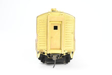 Load image into Gallery viewer, O Brass OMI - Overland Models, Inc Various Roads EMD E8/9A Without Dynamic Brakes DOES NOT RUN AS-IS
