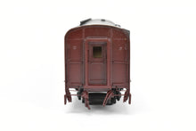 Load image into Gallery viewer, HO Brass Oriental Limited PRR - Pennsylvania Railroad &quot;Harbor&quot; Series Bar-Lounge 1948 Broadway Limited C/P NOT Lettered
