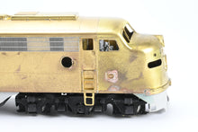 Load image into Gallery viewer, O Brass OMI - Overland Models, Inc Various Roads EMD E8/9A Without Dynamic Brakes DOES NOT RUN AS-IS

