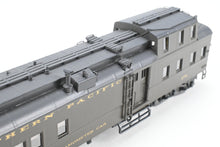 Load image into Gallery viewer, HO Brass W&amp;R Enterprises NP - Northern Pacific Dynamometer Car Custom Painted Pullman Green No. 276
