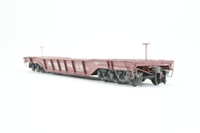 Load image into Gallery viewer, O Brass Alco Models PRR - Pennsylvania Railroad F33 Greenville Well Flat Custom Painted &amp; Weathered No. 470092
