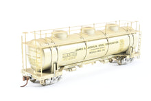 Load image into Gallery viewer, HO Brass Northwest Short Line Various Roads J&amp;L - Jones &amp; Laughlin 20,000 Gallon 3 Dome Tank Car Custom Painted JLSX 1025
