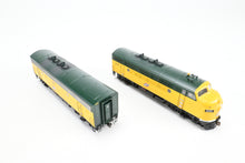 Load image into Gallery viewer, HO Athearn Genesis C&amp;NW - Chicago &amp; North Western EMD F3A/F5B Mixed Freight Set FP Nos. 205 and 304
