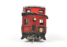 Load image into Gallery viewer, HO Brass OMI - Overland Models, Inc. GN - Great Northern 30&#39; Wood Sides Caboose C/P WRONG BOX
