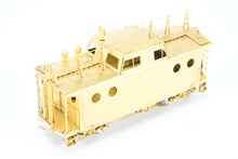 Load image into Gallery viewer, HO Brass Alpha Models PRR - Pennsylvania Railroad N-5C Cabin Car w/ Trainphone Antenna

