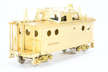 Load image into Gallery viewer, HO Brass Alpha Models PRR - Pennsylvania Railroad N-5C Cabin Car w/ Trainphone Antenna
