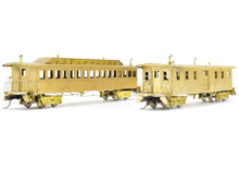 Load image into Gallery viewer, HO Brass Gem Models GN - Great Northern Originally St. Paul &amp; Pacific 2-Car Set Baggage and Coach
