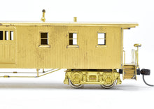 Load image into Gallery viewer, HO Brass Gem Models GN - Great Northern Originally St. Paul &amp; Pacific 2-Car Set Baggage and Coach
