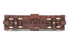 Load image into Gallery viewer, HO Brass OMI - Overland Models, Inc. SP - Southern Pacific C 50-8 Bay Window Caboose #4650-4699 Custom Painted No. 4650
