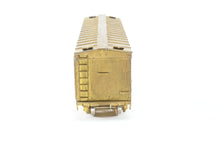 Load image into Gallery viewer, HO Brass Trains Inc. Various Roads REA - Railway Express Agency 50' Wood Express Reefer
