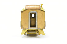 Load image into Gallery viewer, HO Brass Oriental Limited GN - Great Northern 1937 &quot;Empire Builder&quot; 6 Section 6 Bedroom HW Sleeper
