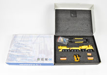 Load image into Gallery viewer, HO CON Kanson Crane &amp; Heavy Transport 1:87th Kran-Lab LTM Factory Painted Diecast - Yellow
