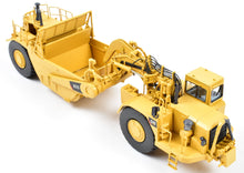 Load image into Gallery viewer, HO Brass CON CCM Models Caterpillar 657G Scraper Factory Painted
