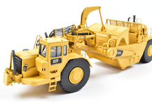 Load image into Gallery viewer, HO Brass CON CCM Models Caterpillar 657G Scraper Factory Painted
