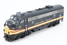 Load image into Gallery viewer, HO Athearn Genesis BN - Burlington Northern EMD F7A Ex NP - Northern Pacific FP No. 710
