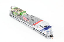 Load image into Gallery viewer, N Kato 176-1943 UP - Union Pacific EMD SD70ACE No. 1943 "Spirit of the Union Pacific" w/Micro-Trains Line Couplers
