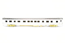 Load image into Gallery viewer, HO Brass Cascade Models AT&amp;SF - Santa Fe ACF Regal Series 4-4-2 Sleeper Deskirted
