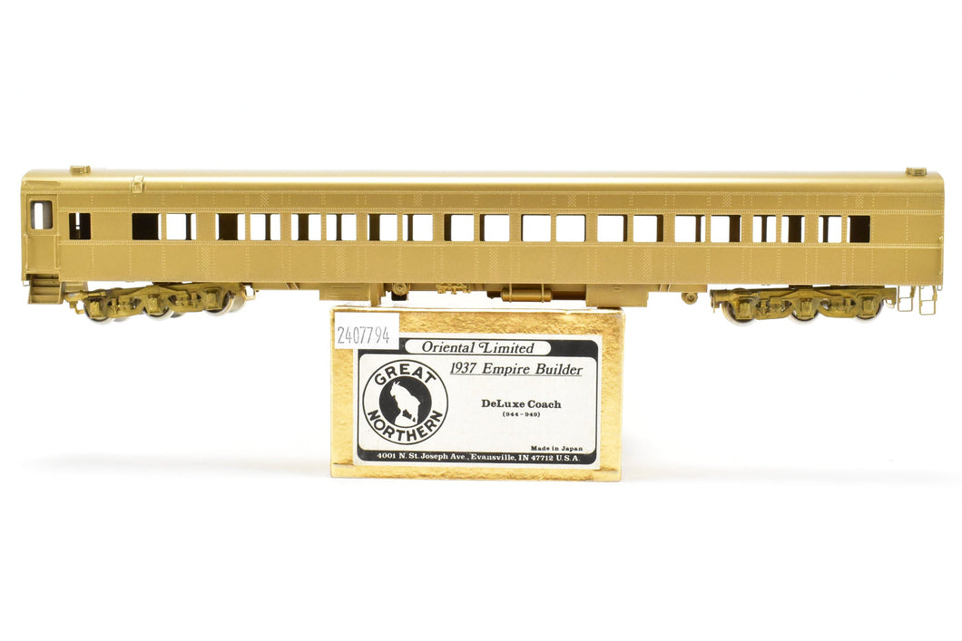 HO Brass Oriental Limited GN - Great Northern Heavyweight Streamstyled Deluxe Coach Nos. 944-949