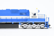 Load image into Gallery viewer, HO Brass CON OMI - Overland Models Inc. Various Roads EMD Demo SD60 Factory Painted Oakway Leasing No. 9000
