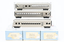 Load image into Gallery viewer, HO Brass CON S. Soho &amp; Co. IT - Illinois Terminal 3-Unit Streamliner Set Nickel-Silver Plated
