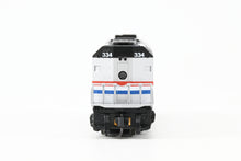 Load image into Gallery viewer, N Kato 176-9003 Amtrak EMD F40PH Phase III No. 334 w/Micro-Trains Line Couplers
