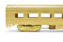 Load image into Gallery viewer, HO Brass Oriental Limited NP - Northern Pacific North Coast Limited Budd Diner 459-463
