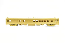 Load image into Gallery viewer, HO Brass Oriental Limited NP - Northern Pacific North Coast Limited PS #494&quot;Traveller&#39;s Rest&quot; Lunch-Counter Lounge
