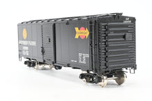 Load image into Gallery viewer, O Brass PSC - Precision Scale Co. SP - Southern Pacific AAR 40'Single Door Boxcar Factory Painted “Overnight" No. 163058
