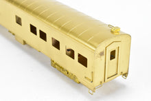 Load image into Gallery viewer, HO Brass Oriental Limited NP - Northern Pacific North Coast Limited PS #494&quot;Traveller&#39;s Rest&quot; Lunch-Counter Lounge
