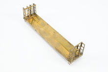 Load image into Gallery viewer, HO Brass U.S. Hobbies Various Roads Bulkhead Beveled Floor Pulpwood Flatcar NO TRUCKS
