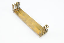 Load image into Gallery viewer, HO Brass U.S. Hobbies Various Roads Bulkhead Beveled Floor Pulpwood Flatcar NO TRUCKS
