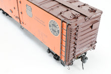 Load image into Gallery viewer, O Brass PSC - Precision Scale Co. PFE - Pacific Fruit Express 40’ Steel Reefer with Wood Roof Walk Circa 1945 CP No. 45681
