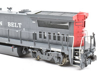 Load image into Gallery viewer, HO Brass OMI - Overland Models, Inc. SSW - Cotton Belt GE Dash 8-B39 Factory Painted
