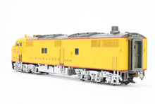 Load image into Gallery viewer, HO Life-Like Proto 2000 MILW - Milwaukee Road EMD E7A FP Yellow/Grey #18A w/ QSI DCC and Sound AS-IS
