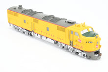 Load image into Gallery viewer, HO Life-Like Proto 2000 MILW - Milwaukee Road EMD E7A FP Yellow/Grey #18A w/ QSI DCC and Sound AS-IS
