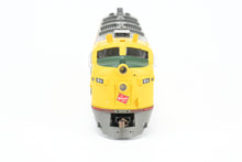 Load image into Gallery viewer, HO Life-Like Proto 2000 MILW - Milwaukee Road EMD E7A FP Yellow/Grey #18A w/ QSI DCC and Sound AS-IS
