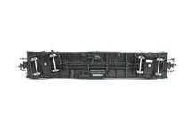 Load image into Gallery viewer, O Brass Sunset Models Third Rail REA - Railway Express Agency 54&#39; Reefer Factory Painted No. 6155

