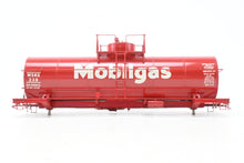 Load image into Gallery viewer, O Brass PSC - Precision Scale Co. Various Roads ACF 8,000 Gallon Insulated Tank Car Factory Painted Red WSRX - Mobilgas No. 238
